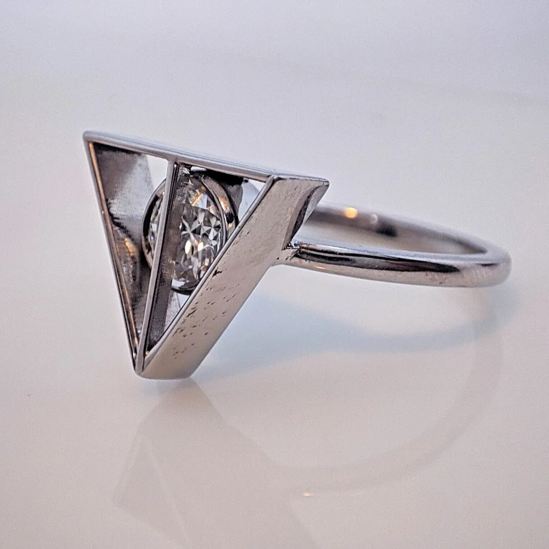 /public/photos/live/round cut ring (1).webp